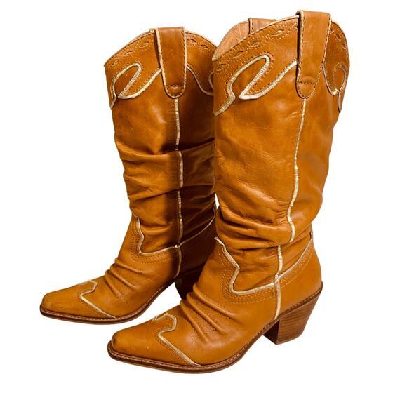 VERY‎ VOLATILE Cowboy Boots Slouchy Gold Detail Mid Calf Retro Rodeo Rawhide NFR - Picture 1 of 10